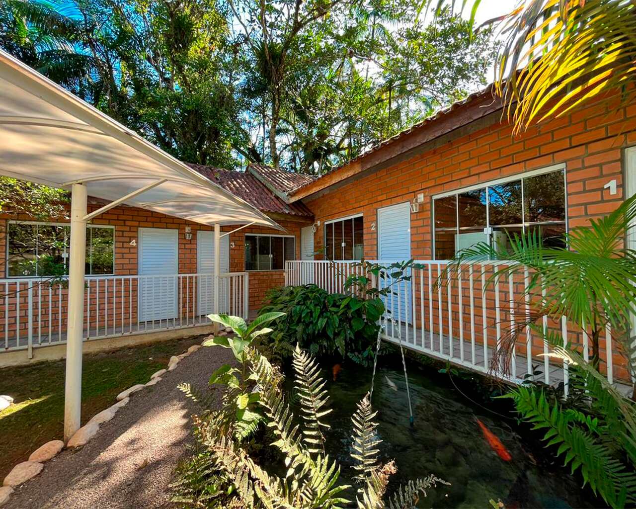 Imagem da Suíte para até 3 pessoas - Slide 5